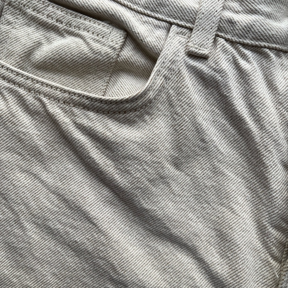 COS Regular fit tapered leg jeans - Picture 4 of 9